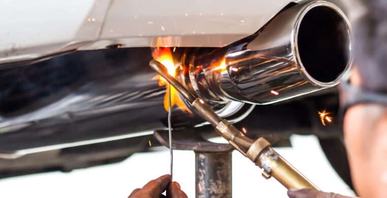 EXHAUST SYSTEM